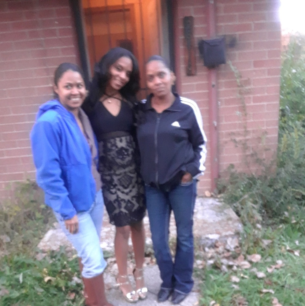 Meet your Posher, Delorsie